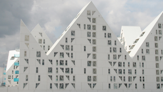 ​​​Isbjerget, Århus